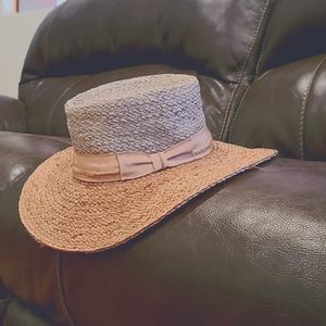 Olive and pique raffia hat with bow